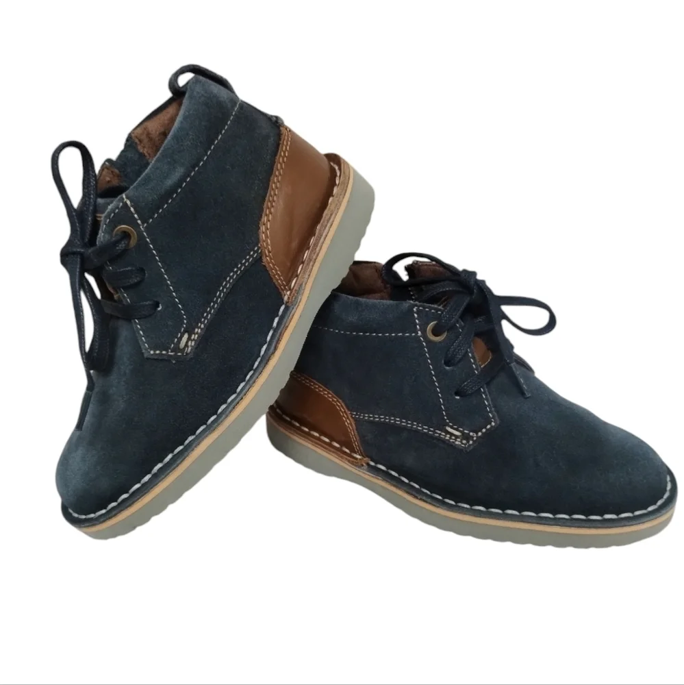 Florsheim Unisex-Child Navigator Dress‎ Casual Chukka Boot Child Kids size 11M •